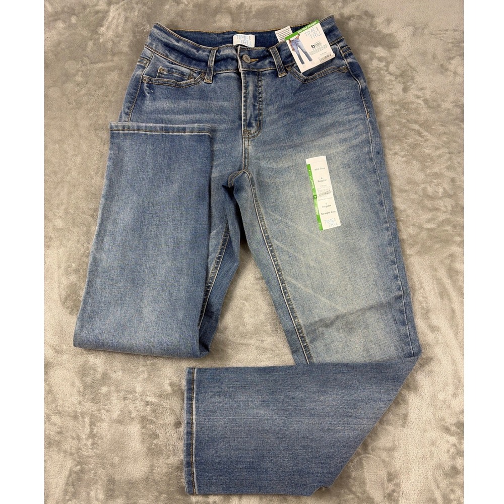 Time and Tru Womens Mid-Rise Straight Leg Jeans Clean Stella Blue Size 4 Regular